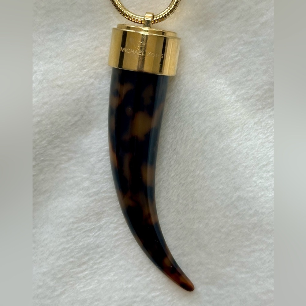 Michael Kors Gold and Black / Brown Horn Pendant Necklace with Dust Bag. NWOT